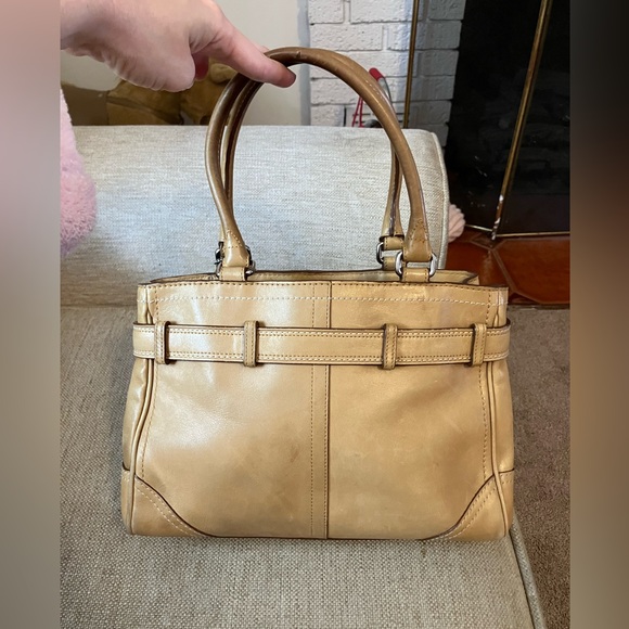 Coach Tan Leather Handbag - Picture 7 of 8